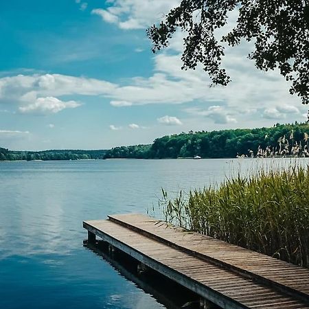 Ferienzimmer Direkt Am See Priepert エクステリア 写真