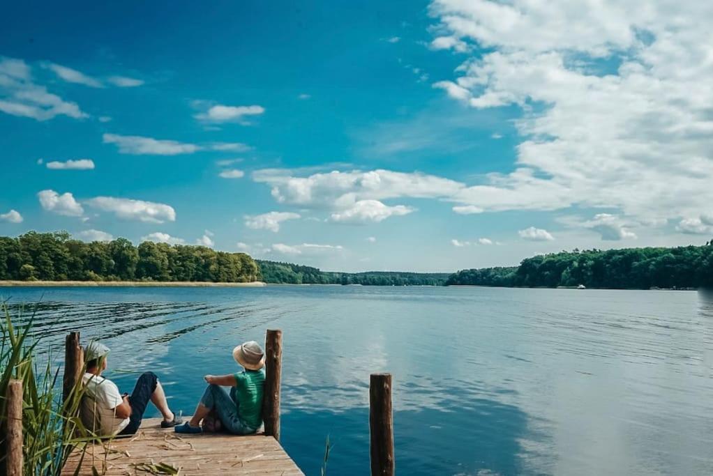 Ferienzimmer Direkt Am See Priepert エクステリア 写真